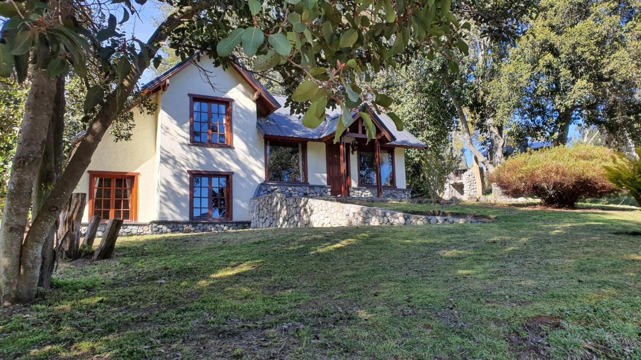 Cabanas & Aparts Lancuyen, Villa De Montana Villa La Angostura Exterior photo
